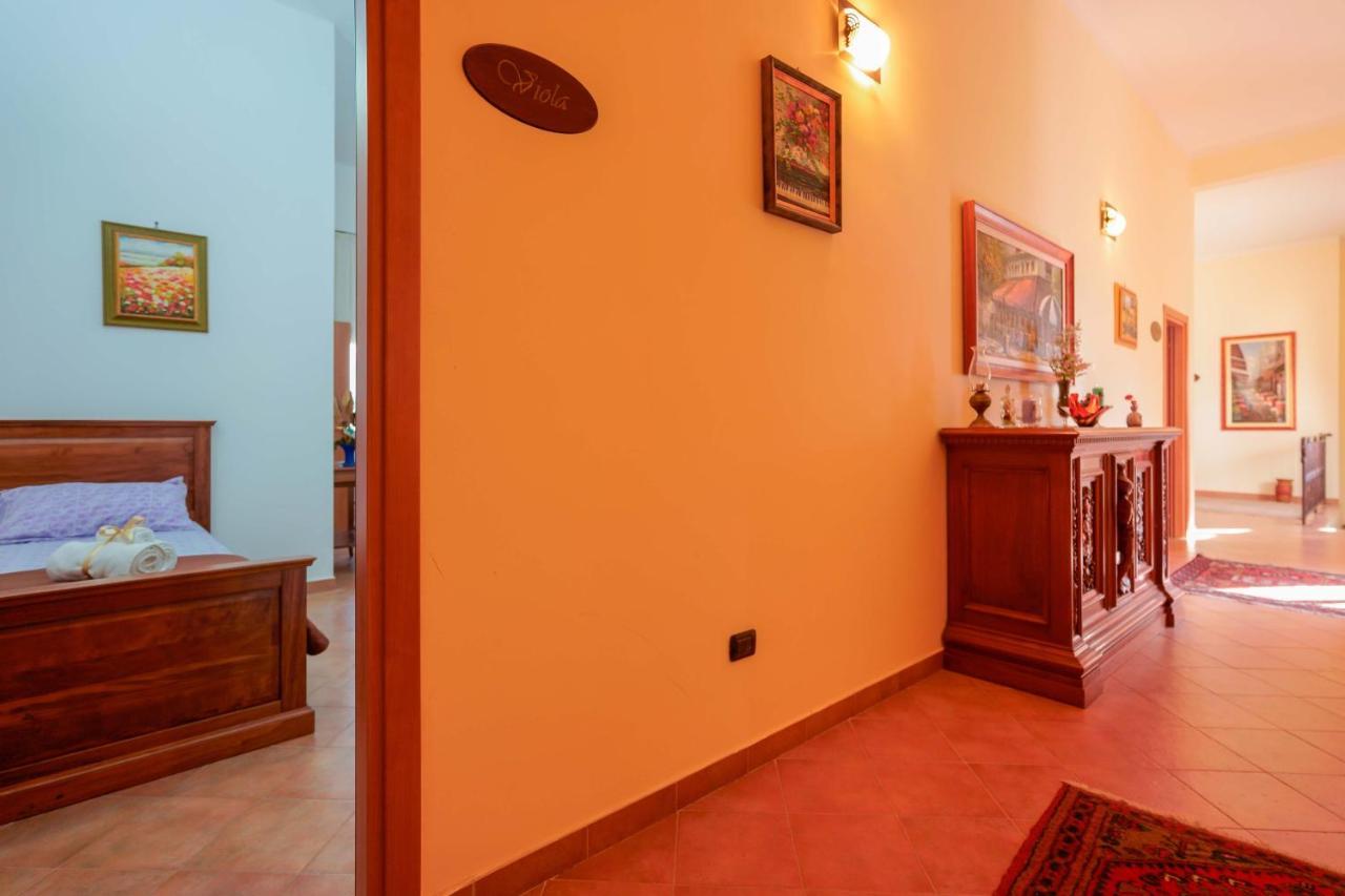 Bed And Breakfast Cairoli Exclusive Room San Pietro Vernotico Exteriör bild